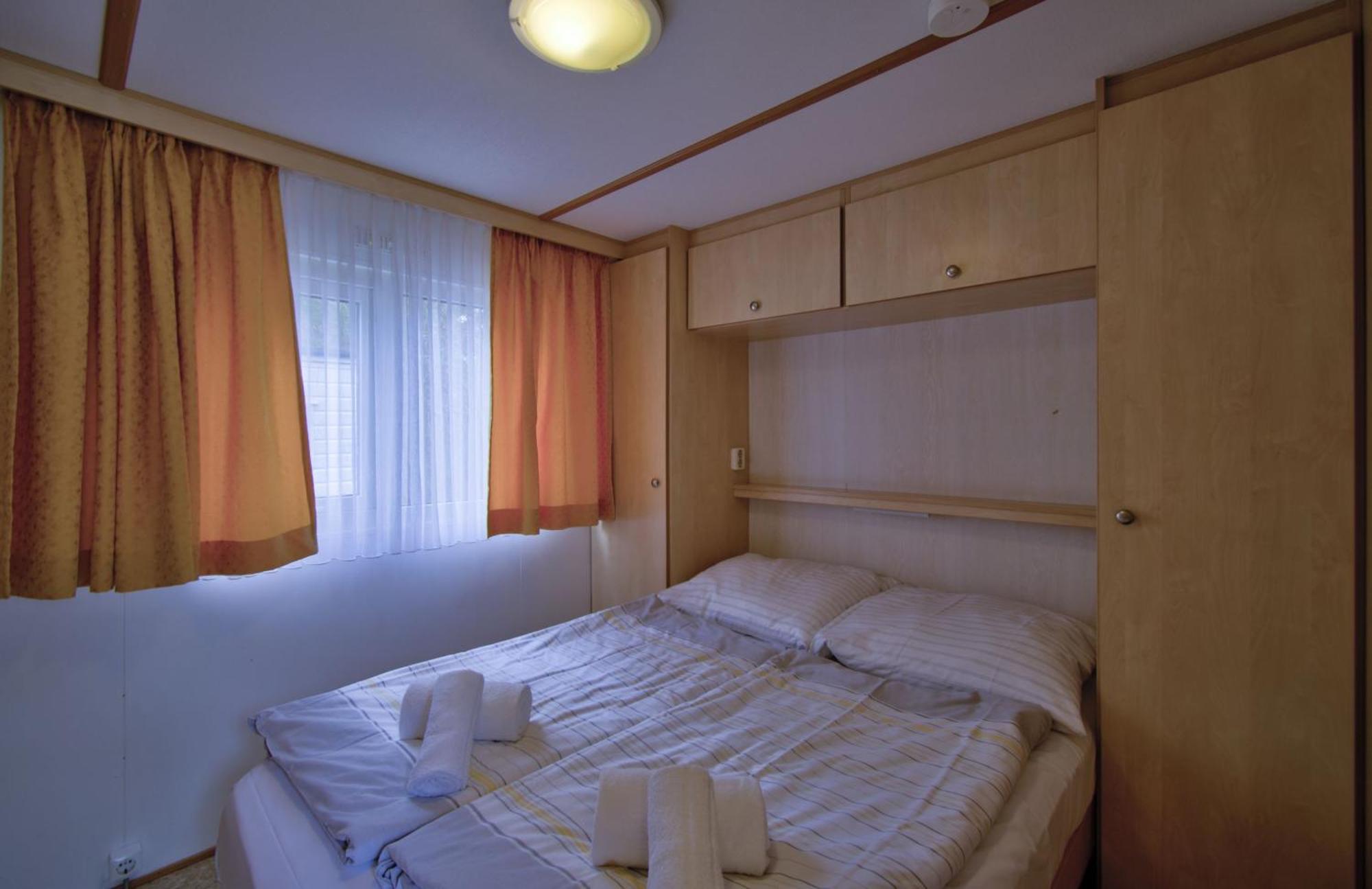 Camping-Und Ferienpark Havelberge Gross Quassow Exterior photo
