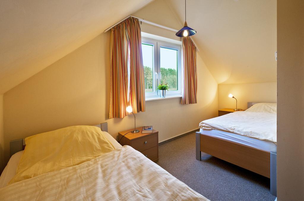 Camping-Und Ferienpark Havelberge Gross Quassow Room photo