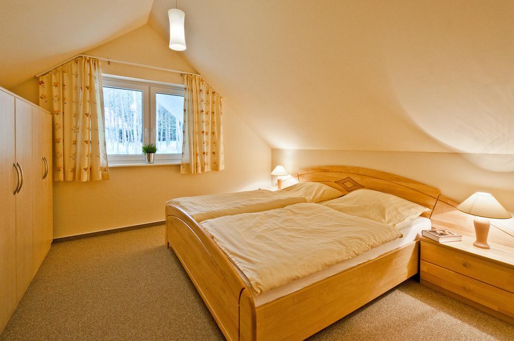 Camping-Und Ferienpark Havelberge Gross Quassow Room photo